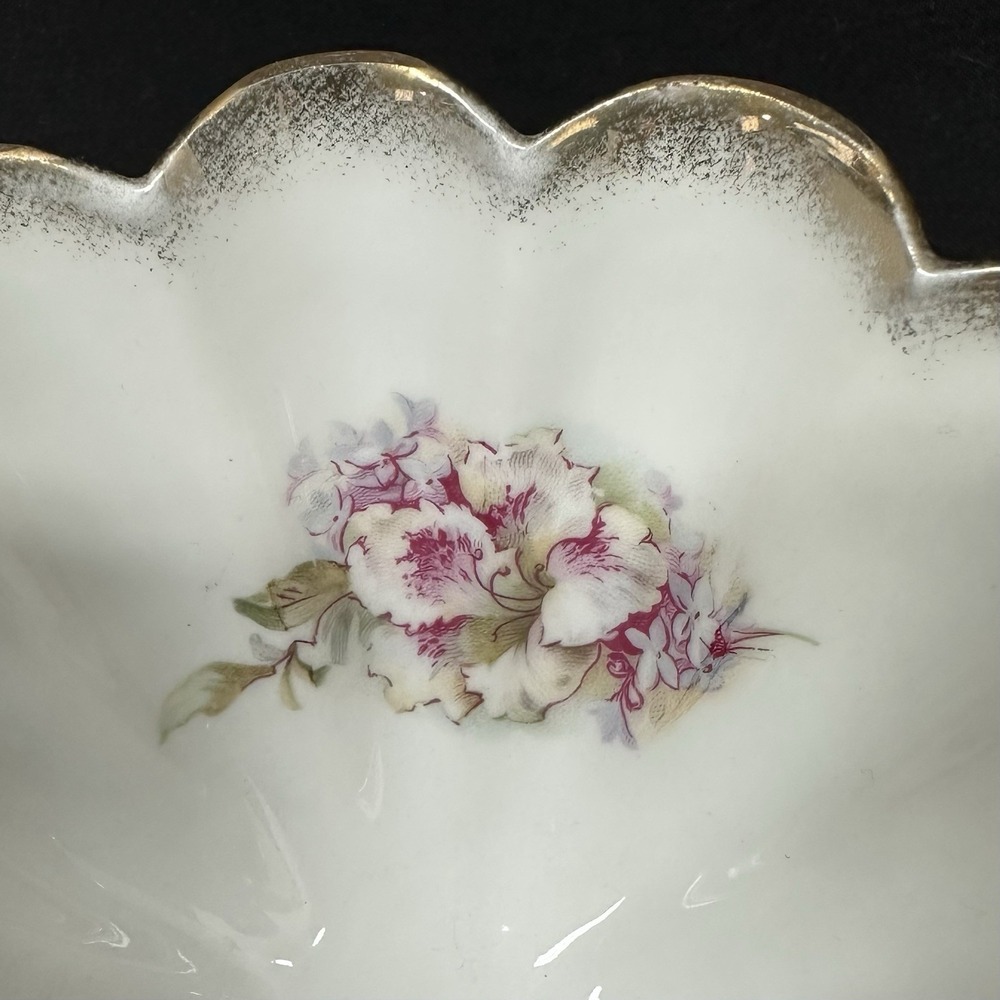Wheelock Germany 5 1/2" Footed Porcelain Bowl, Floral With Gold Trim, Antique - Picture 7 of 10